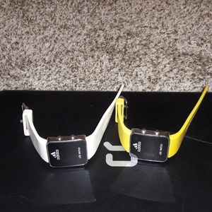2 Adidas LED Watching